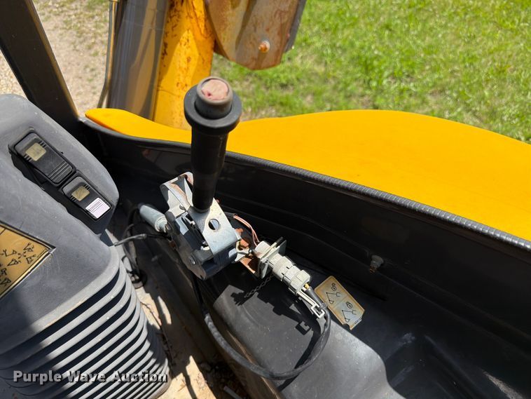 image for item FK4038 2013 New Holland B95c backhoe