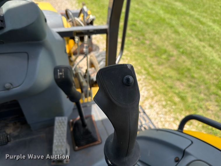 image for item FK4038 2013 New Holland B95c backhoe