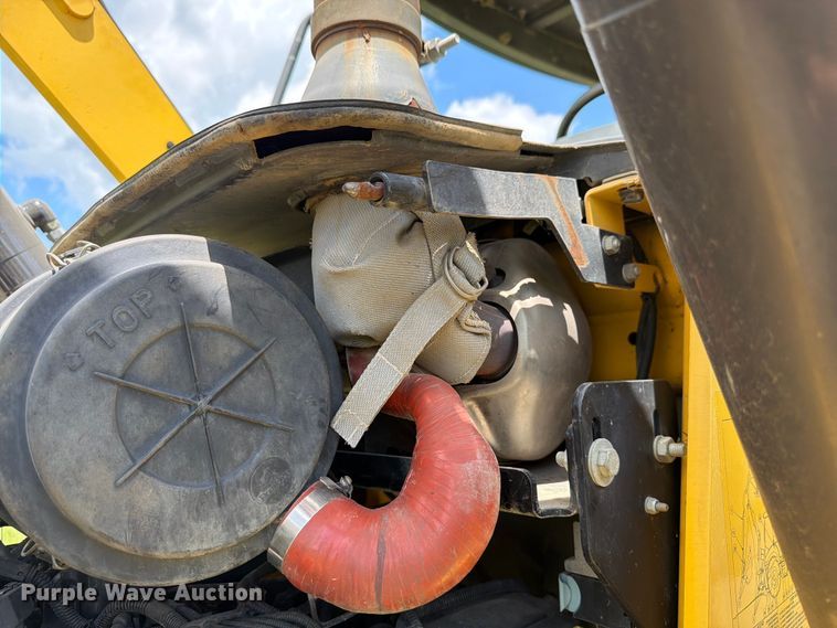 image for item FK4038 2013 New Holland B95c backhoe