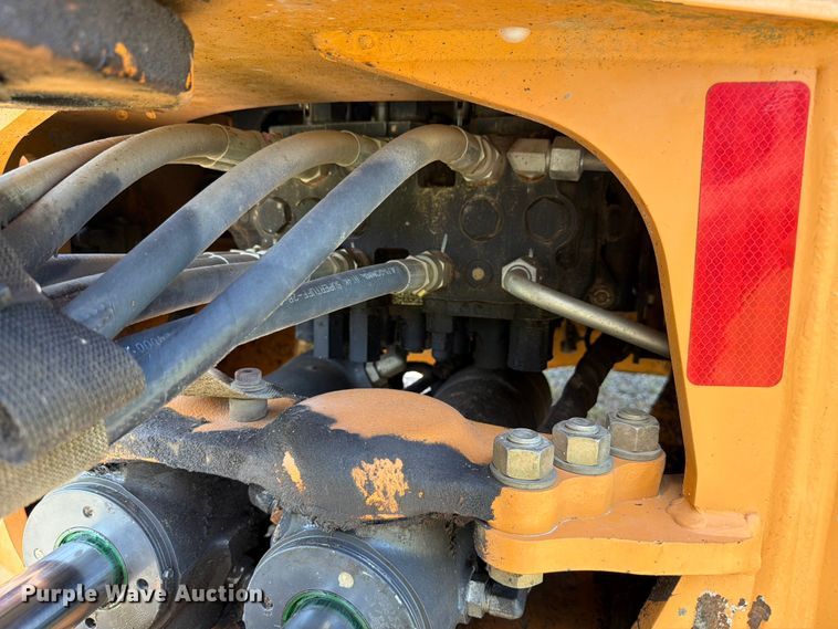 image for item FK4039 2013 Case 580 Super N backhoe