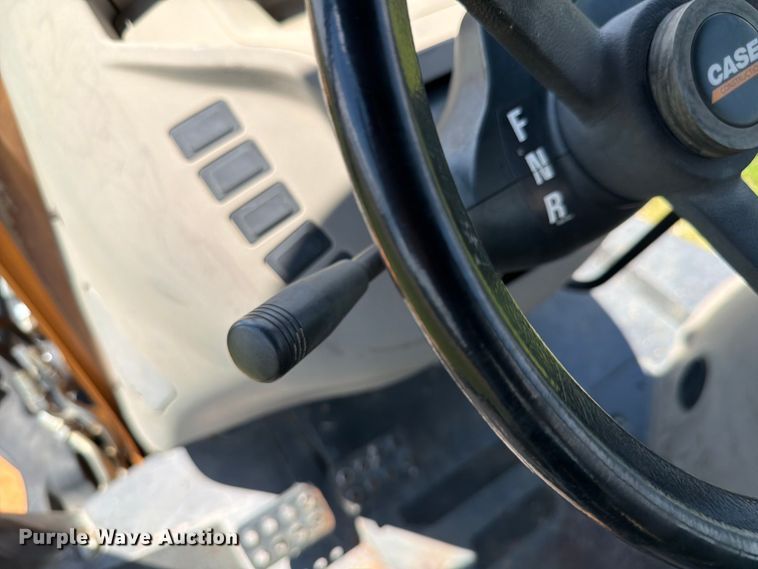 image for item FK4039 2013 Case 580 Super N backhoe