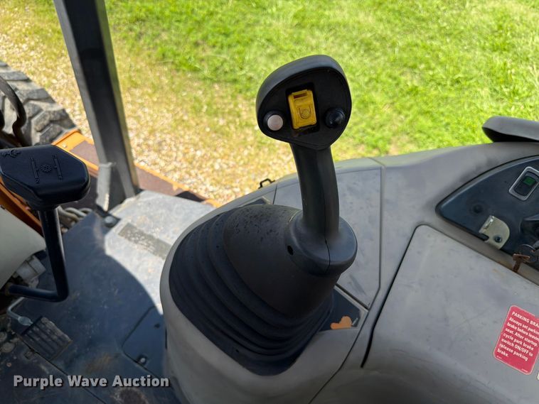 image for item FK4039 2013 Case 580 Super N backhoe
