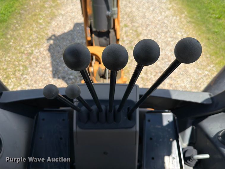 image for item FK4039 2013 Case 580 Super N backhoe