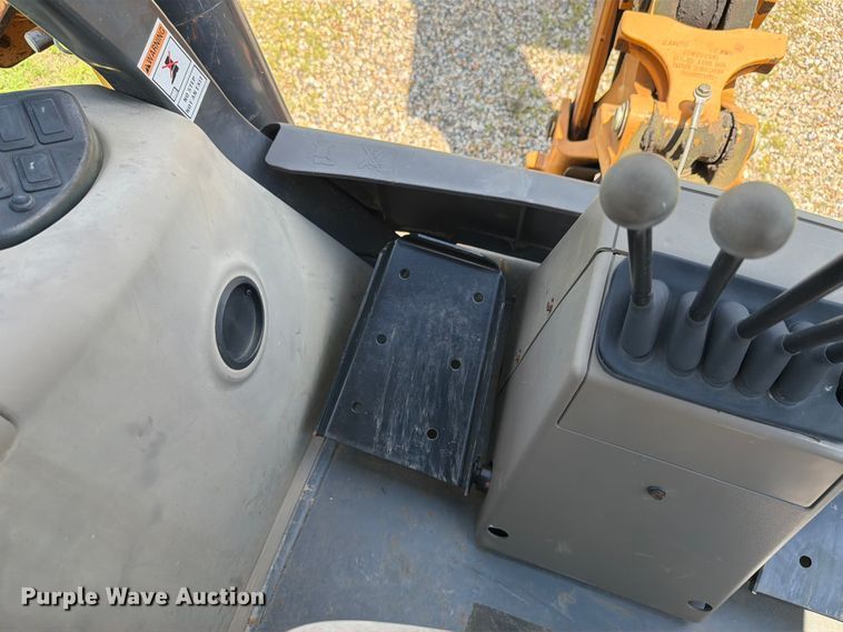 image for item FK4039 2013 Case 580 Super N backhoe
