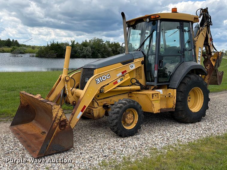 image for item FK4040 2006 John Deere 310G backhoe