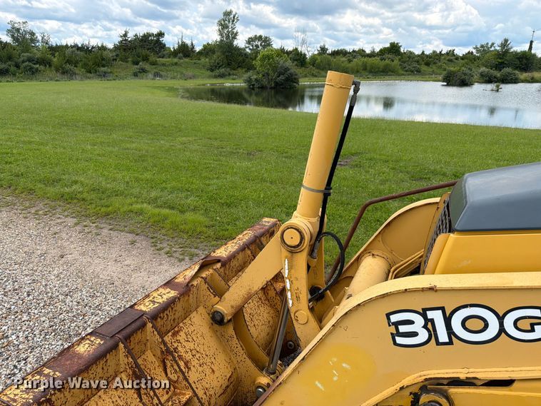 image for item FK4040 2006 John Deere 310G backhoe