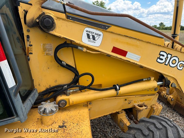 image for item FK4040 2006 John Deere 310G backhoe