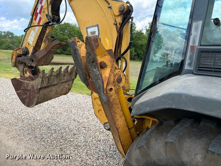 image for item FK4040 2006 John Deere 310G backhoe