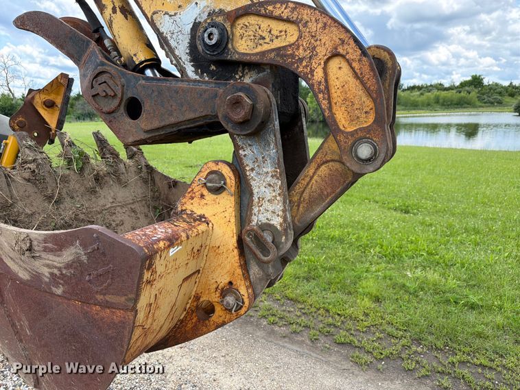 image for item FK4040 2006 John Deere 310G backhoe