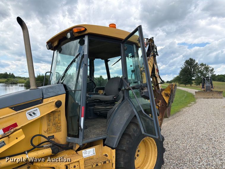 image for item FK4040 2006 John Deere 310G backhoe