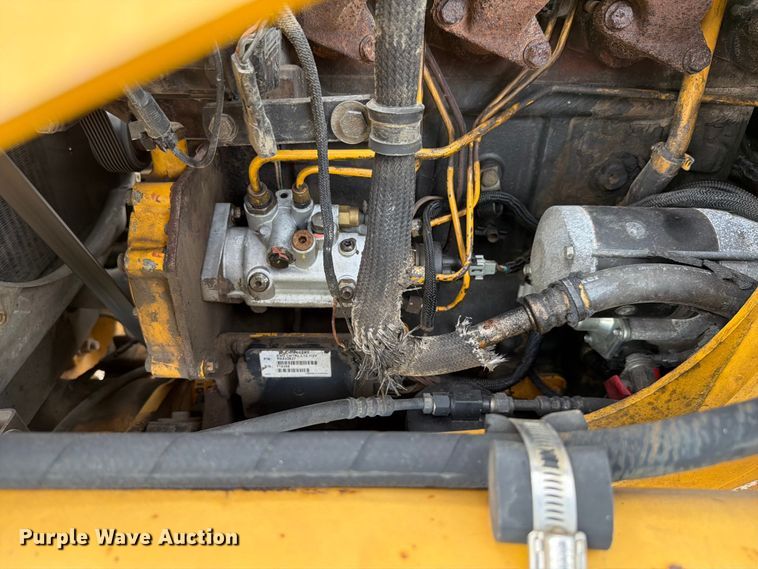 image for item FK4040 2006 John Deere 310G backhoe