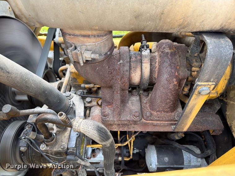 image for item FK4040 2006 John Deere 310G backhoe