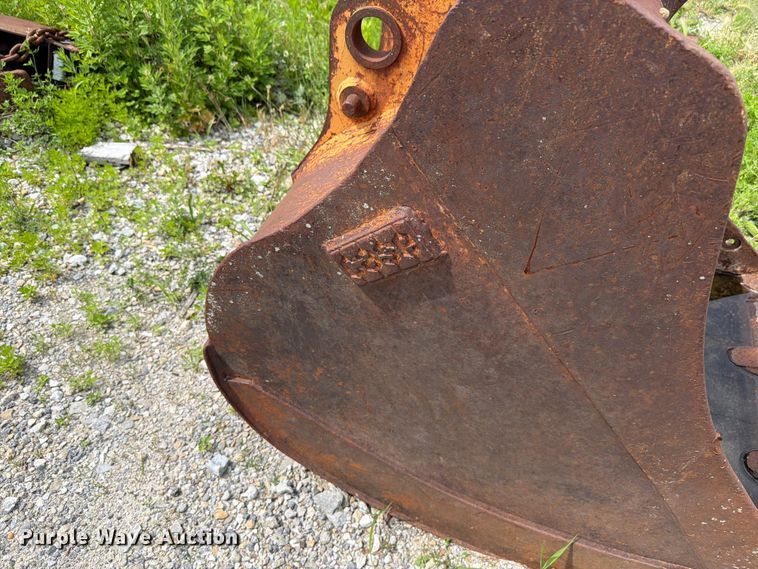 image for item FK4042 (8) excavator buckets