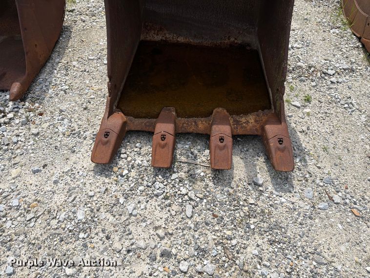 image for item FK4042 (8) excavator buckets