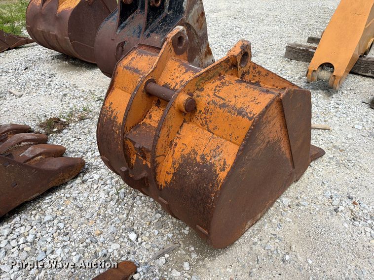 image for item FK4042 (8) excavator buckets