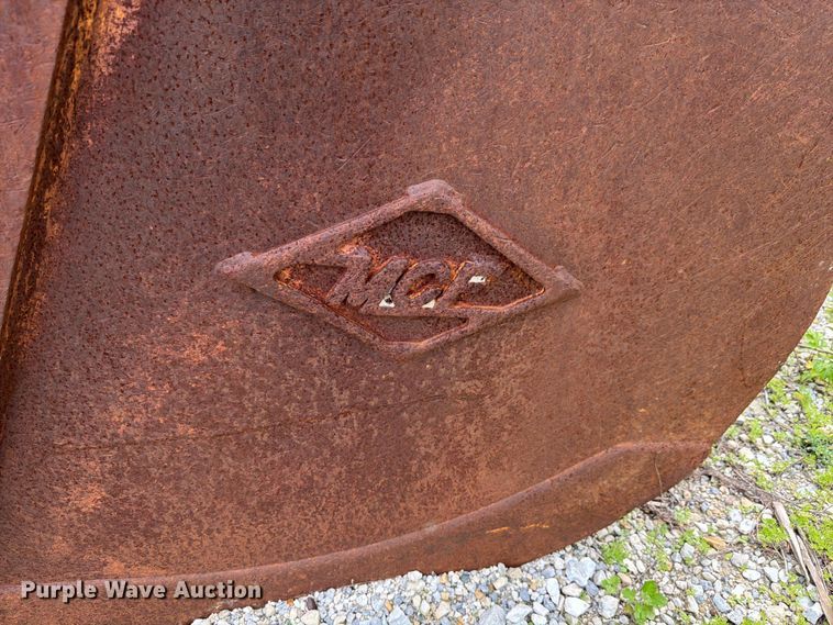 image for item FK4042 (8) excavator buckets