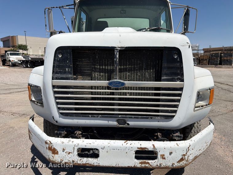 image for item FK4516 1991 Ford LA8000 water truck