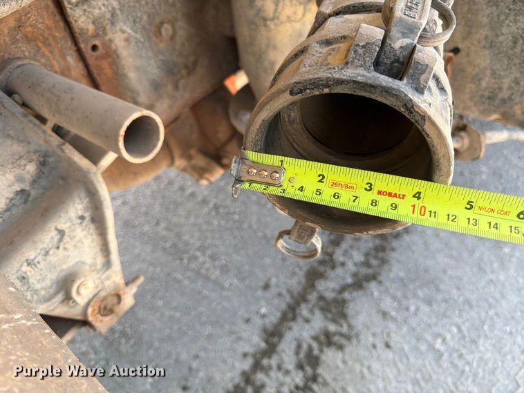 image for item FK4516 1991 Ford LA8000 water truck