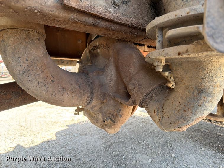 image for item FK4516 1991 Ford LA8000 water truck