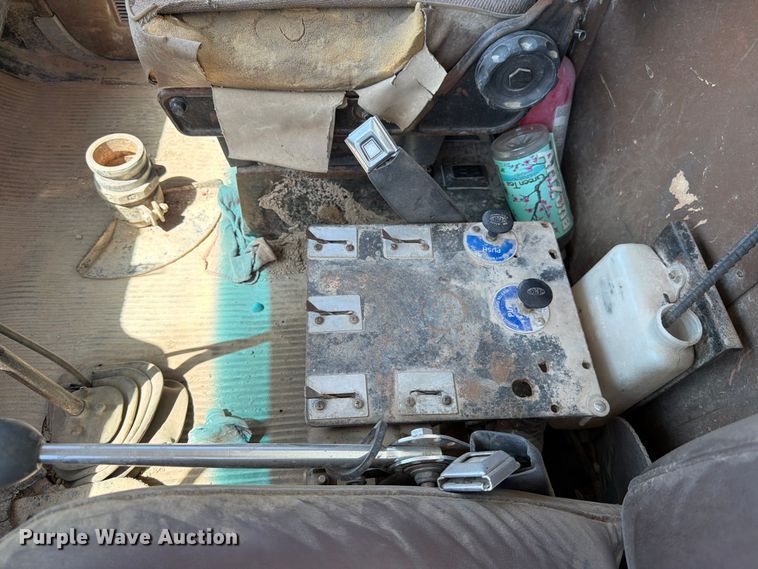 image for item FK4516 1991 Ford LA8000 water truck