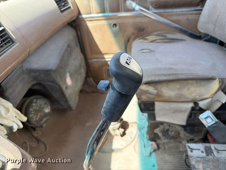 image for item FK4516 1991 Ford LA8000 water truck
