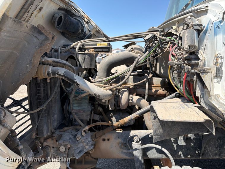 image for item FK4516 1991 Ford LA8000 water truck