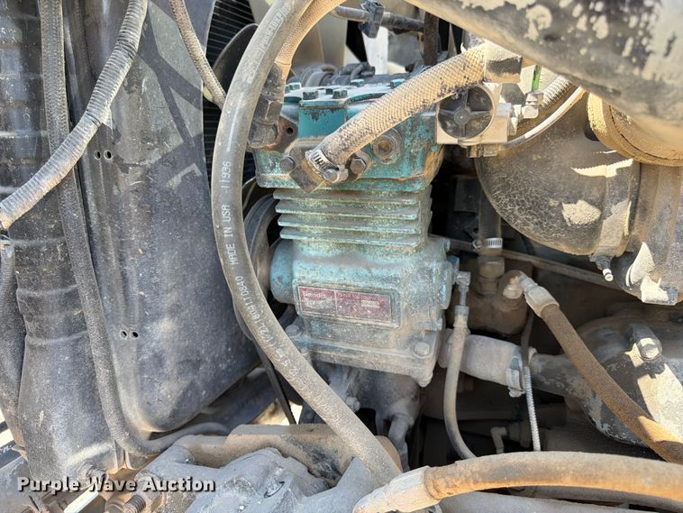 image for item FK4516 1991 Ford LA8000 water truck