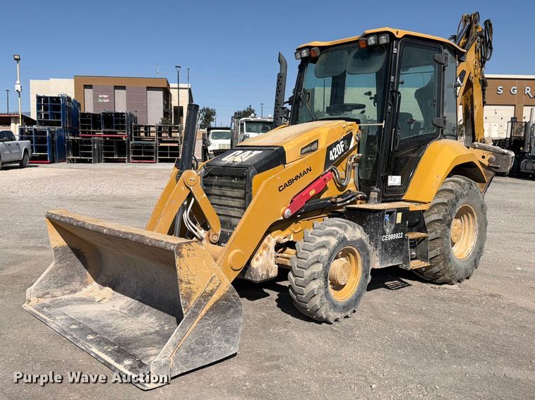 image for item FK4517 Caterpillar 420F2 backhoe