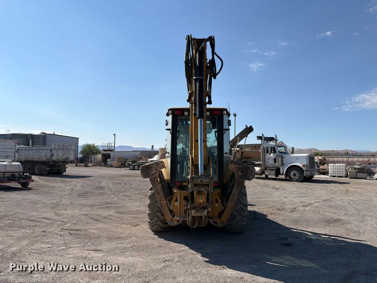 image for item FK4517 Caterpillar 420F2 backhoe