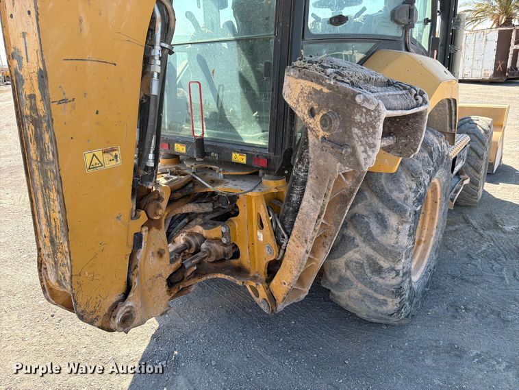 image for item FK4517 Caterpillar 420F2 backhoe