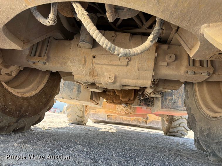 image for item FK4517 Caterpillar 420F2 backhoe