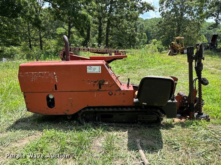 image for item FM6505 1999 Ditch Witch JT520 directional boring unit