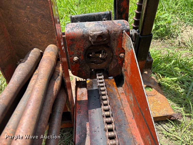 image for item FM6505 1999 Ditch Witch JT520 directional boring unit