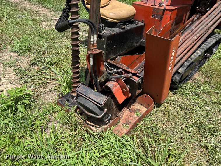 image for item FM6505 1999 Ditch Witch JT520 directional boring unit