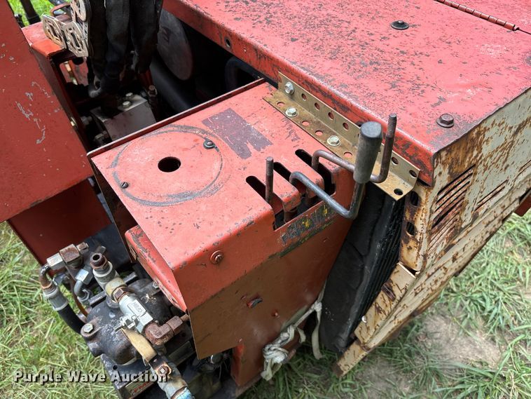 image for item FM6505 1999 Ditch Witch JT520 directional boring unit