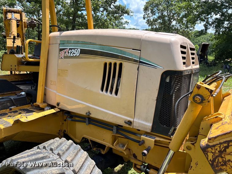 image for item FM6506 2008 Vermeer RTX1250 cable plow