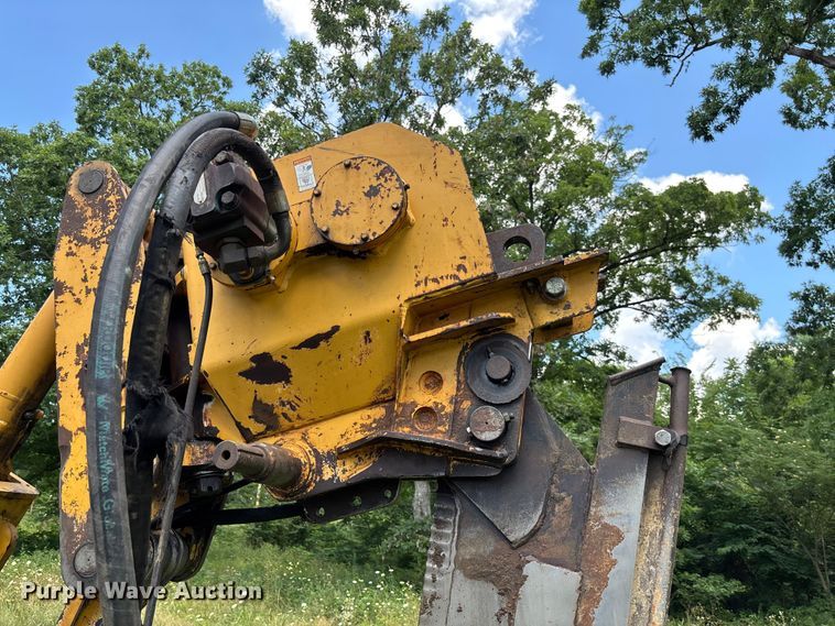 image for item FM6506 2008 Vermeer RTX1250 cable plow