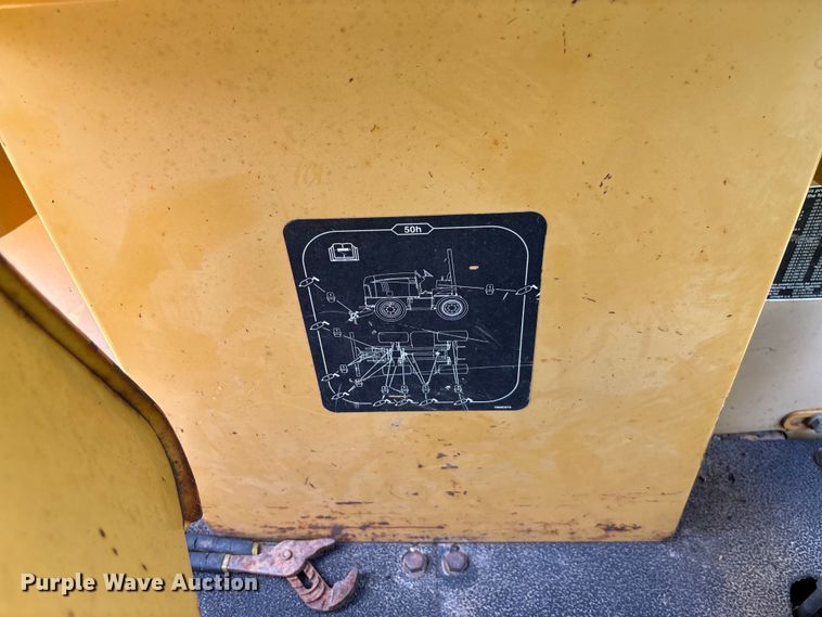 image for item FM6506 2008 Vermeer RTX1250 cable plow
