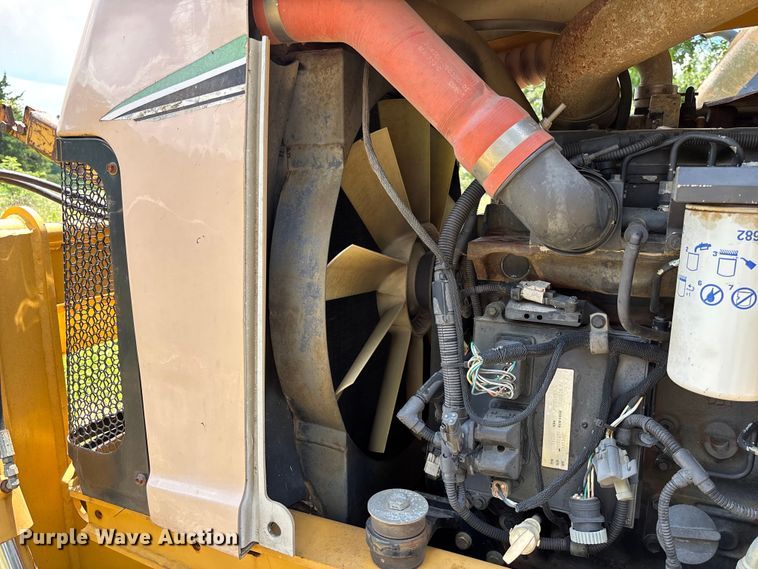 image for item FM6506 2008 Vermeer RTX1250 cable plow