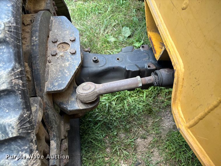 image for item FM6506 2008 Vermeer RTX1250 cable plow