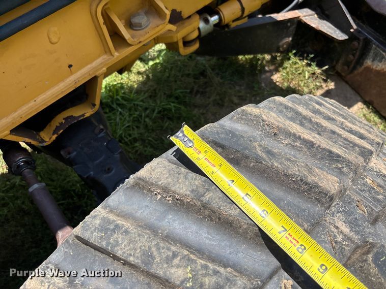 image for item FM6506 2008 Vermeer RTX1250 cable plow