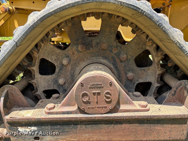 image for item FM6506 2008 Vermeer RTX1250 cable plow