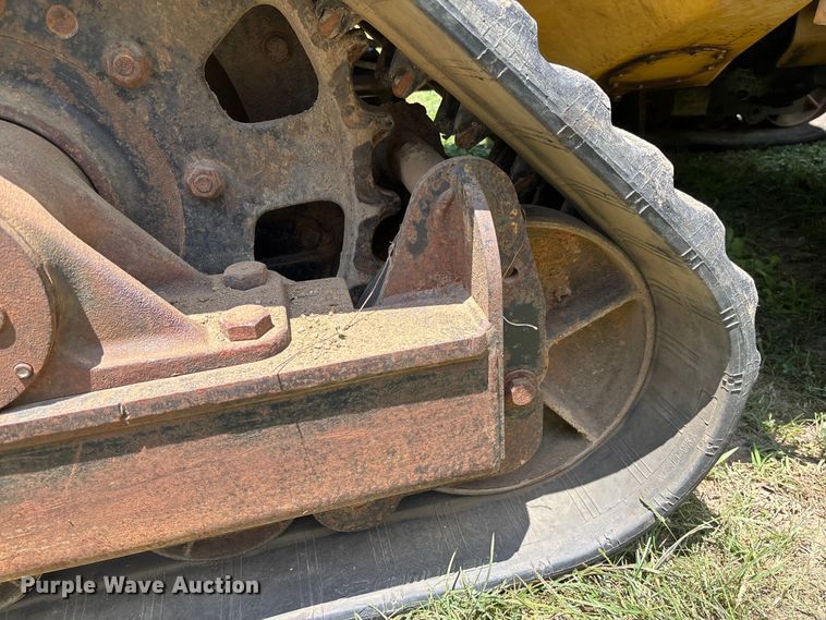 image for item FM6506 2008 Vermeer RTX1250 cable plow