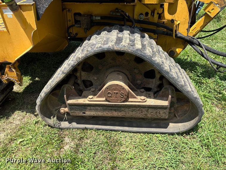 image for item FM6506 2008 Vermeer RTX1250 cable plow