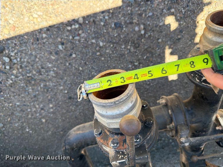 image for item FM7548 2006 International 9200i water truck