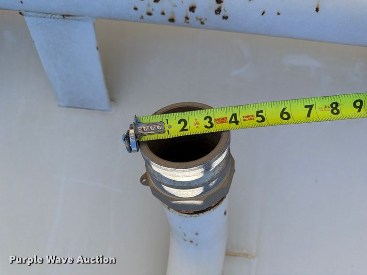 image for item FM7548 2006 International 9200i water truck