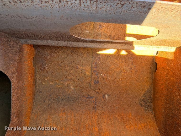 image for item FM7548 2006 International 9200i water truck