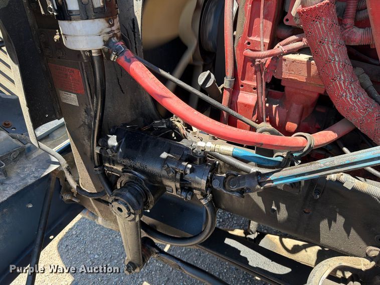 image for item FM7548 2006 International 9200i water truck