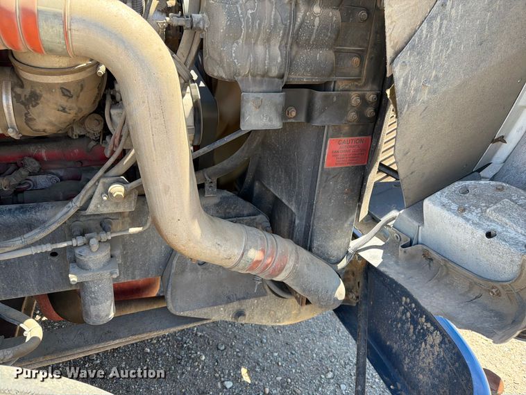 image for item FM7548 2006 International 9200i water truck