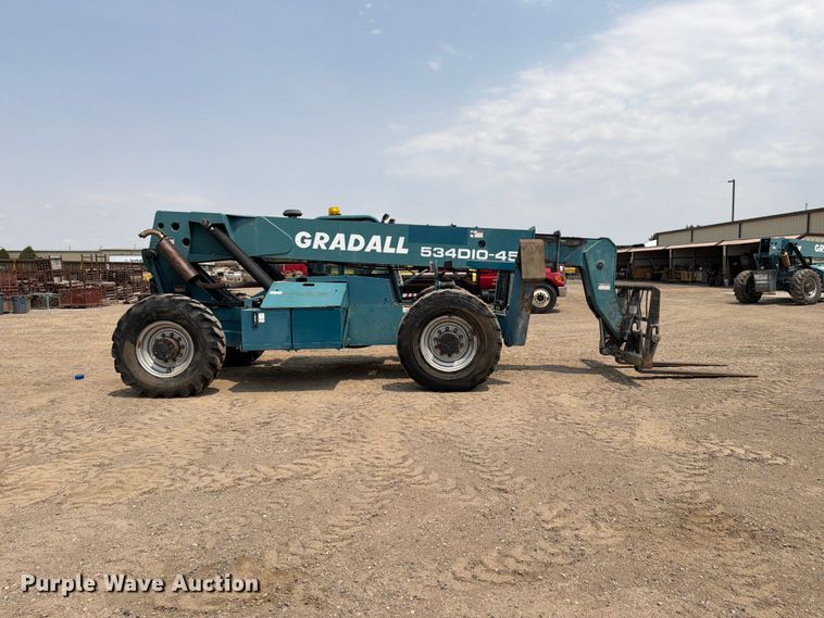 image for item FM7558 2004 Gradall 534D-10 telehandler